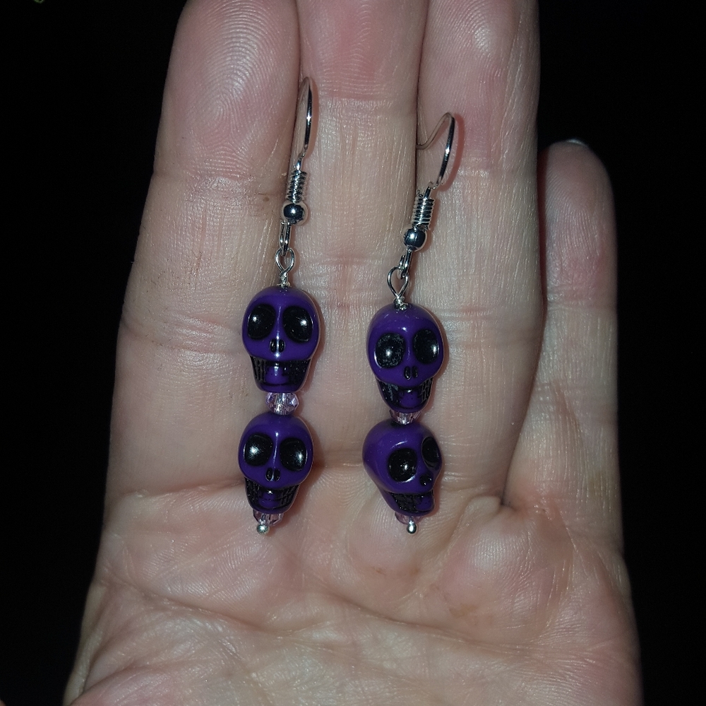 Purple skull earrings